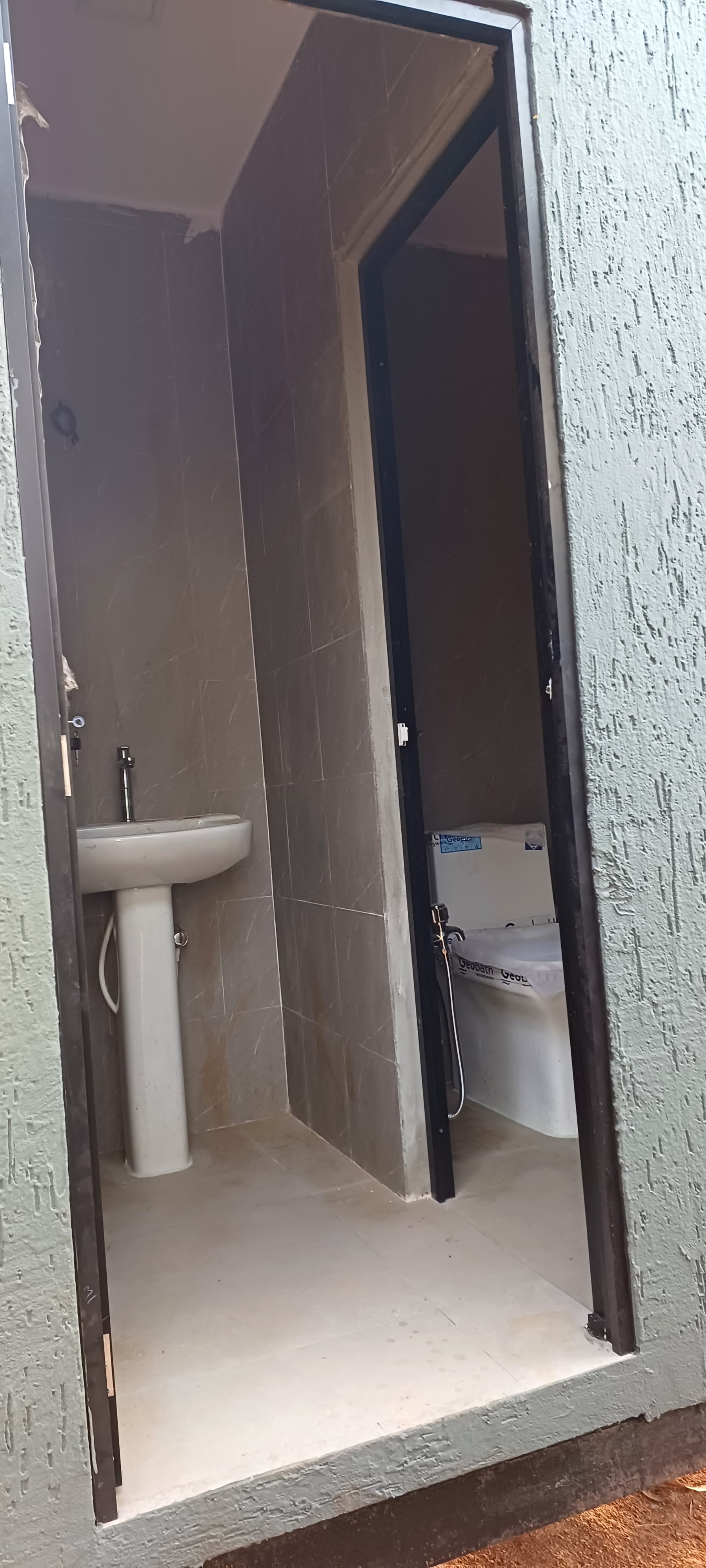 Multi-Unit Washroom Complex - Image 3