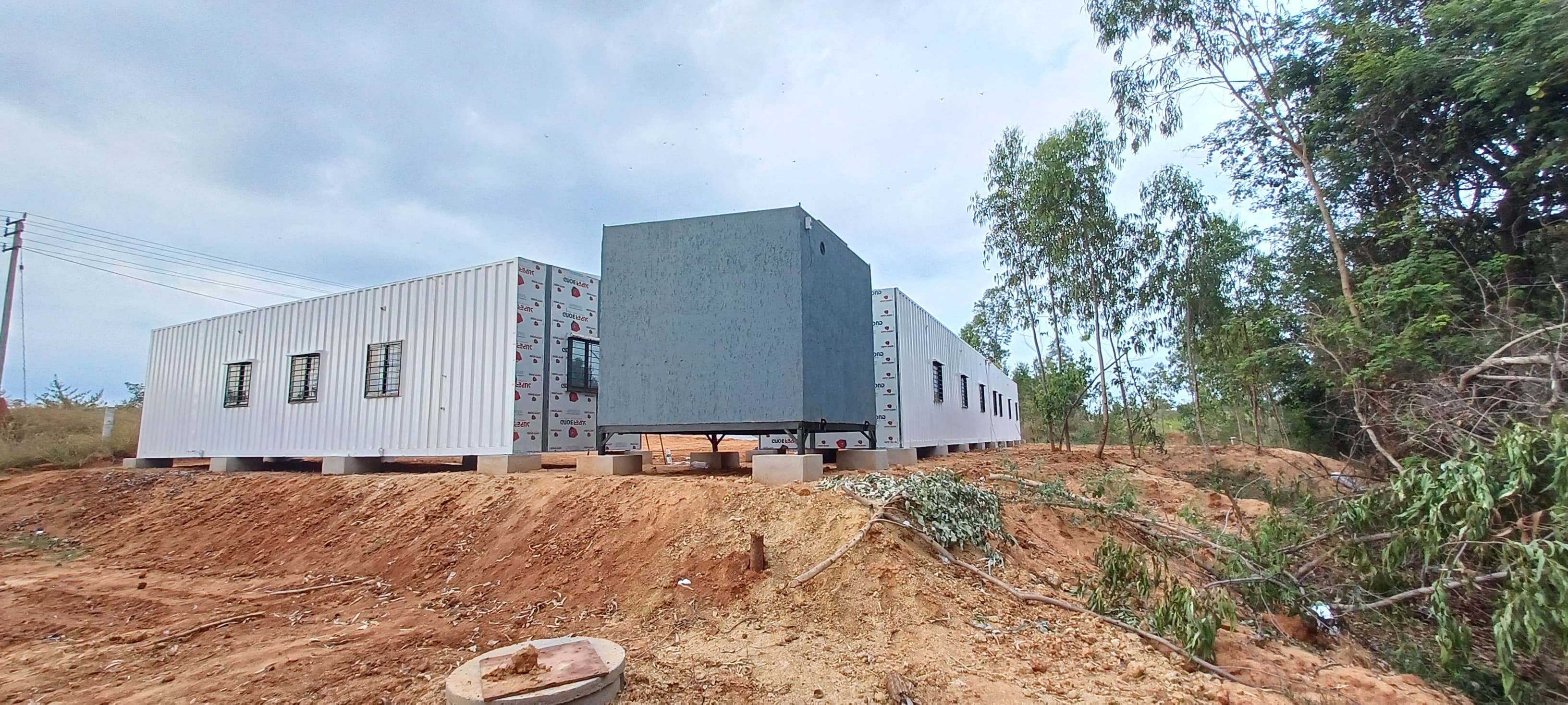 Multi-Unit Washroom Complex - Image 4